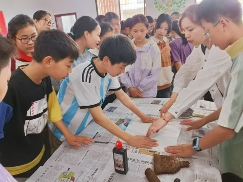 流动国学润童心 领略青铜艺术下的不朽魅力
