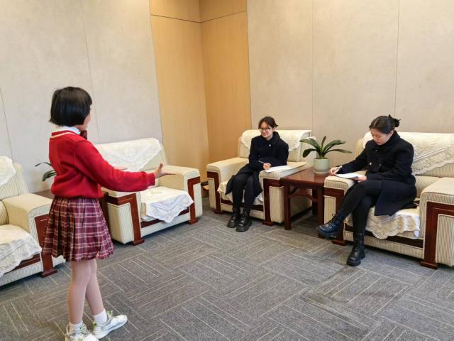 志愿者_29.jpg 志愿者_29.jpg